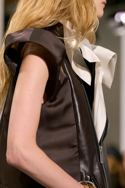 Look 71